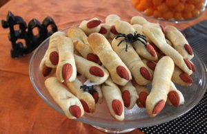 Halloween Party Food Ideas for Kids | Witch Fingers