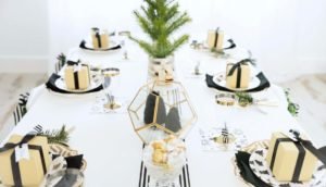 Looking for inspiration for your Christmas Party decor? We have 4 fabulous Christmas Party Plate ideas you'll absolutely love! From buffalo plaid to a cheery Santa, you'll want to check out these Christmas party supplies! #Christmas #holidays #partyplates #Christmasdecor #parties365