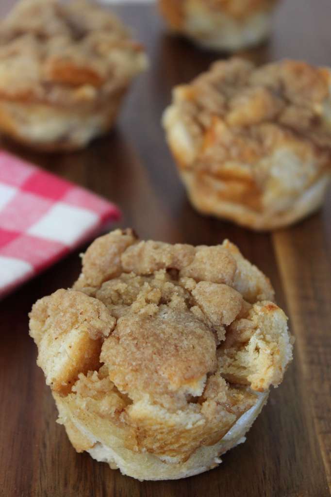 Easy Fluffy French Toast Muffins 