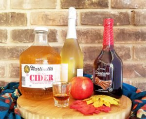 If you've been searching for the perfect fall cocktail, look no further! Our Maple Cider Bliss is an ideal apple cider cocktail with a hint of maple... perfect for brunch, girl's night or a crisp fall afternoon. All the maple cocktail recipe details are here on the blog! | Fall Cocktails Easy | Maple Cocktail Drink Recipes