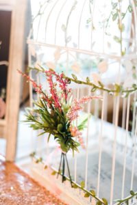 If you're looking for 18th Birthday Party Ideas, we have a stunning rose gold themed combo 18th Birthday and Graduation Party for you! Check out the decor, food and more here! | Graduation Party Decorations | Rose Gold Party Ideas