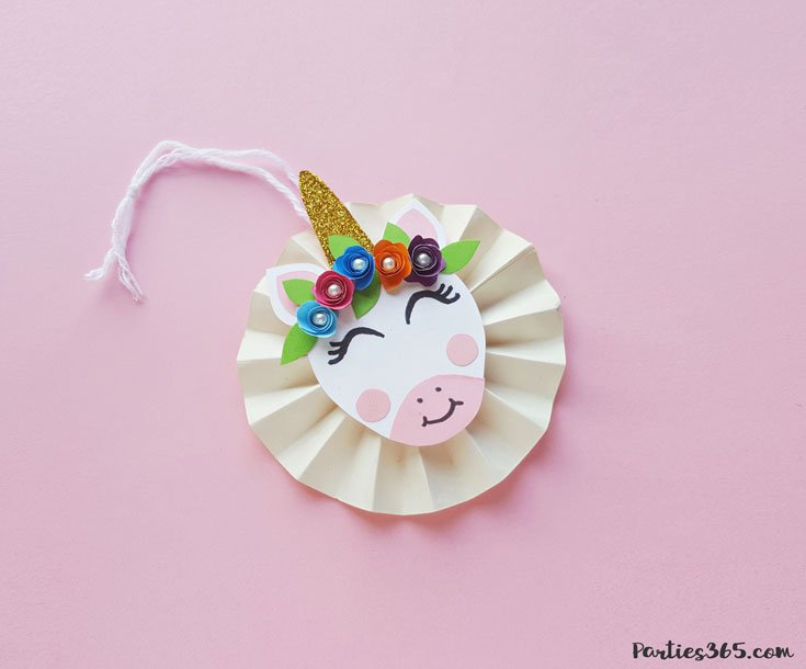 cute DIY paper unicorn ornament for Christmas