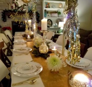 A fabulous 40th birthday party idea for women is a wine tasting party! Check out the decorations, cake, appetizers and even download a printable wine tasting card! #40thbirthday #wine #winetasting #printable #birthday