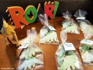 Looking for ideas for an awesome Dinosaur Birthday Party for boys? This DIY party is full of easy decorations, games, favors, food, invitations and printables to make your dino party a success! #dinosaur #printables #birthday #partyideas