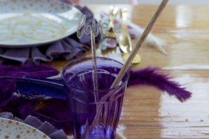 This sweet Dream Catcher themed girl's Valentine's Day Party for kids is full of cute ideas for decorations, desserts, balloons and more! The lovely Galentine's Day tablesetting is playful and fun and will inspire your classroom, home or friends party! #Valentines #ValentinesDay #PartyIdeas #partysupplies #Galentines