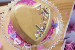 This sweet Dream Catcher themed girl's Valentine's Day Party for kids is full of cute ideas for decorations, desserts, balloons and more! The lovely Galentine's Day tablesetting is playful and fun and will inspire your classroom, home or friends party! #Valentines #ValentinesDay #PartyIdeas #partysupplies #Galentines