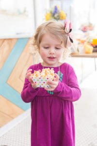 Creative ideas and inspiration for a modern geometric spring birthday party for girls! This colorful kids party full of bright decor, cake and flowers is the perfect theme for fun! #geometric #birthday #springparty #kidsparty