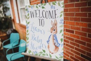 Peter Rabbit is a fantastic theme for a baby shower whether you're expecting a boy or a girl! Check out this dreamy party for decoration ideas, inspiration for food and cakes and gift ideas for this classic storybook tale! #babyshower #peterrabbit #partyideas