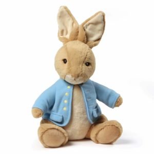 Peter Rabbit is a fantastic theme for a baby shower whether you're expecting a boy or a girl! Check out this dreamy party for decoration ideas, inspiration for food and cakes and gift ideas for this classic storybook tale! #babyshower #peterrabbit #partyideas
