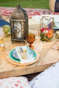 This fabulous Moroccan Themed 40th Birthday Dinner Party is full of inspiration to create a backyard party to remember! With bright and bold decorations, delicious food and drinks, this outdoor Arabian Nights milestone birthday party has must see ideas! #40thbirthday #moroccan #partythemes #moroccanparty