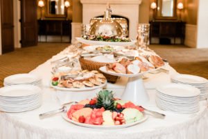 This Up, Up and Away hot air balloon themed baby shower is full of adorable decoration ideas for your party! This adventure inspired gender neutral theme will work for baby boys or girls, and is full inspiration for decor, favors, the cake and more! #babyshower #hotairballoon #upupandaway #babyshowerideas