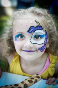 Throw a fabulous My Little Pony Birthday Party for your daughter and her friends with these ideas for a backyard, DIY celebration! Find inspiration for decorations, cake, food, banner, favors and more in this rainbow colored pony party! #mylittlepony #birthdayparty #partyideas #mylittleponyparty