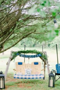 Looking for fun and unique ideas for a casual outdoor wedding rehearsal dinner party? You'll adore this Backyard Picnic on a farm! Find inspiration for decorations, food and more at this DIY farmhouse picnic. #rehearsaldinner #picnic #dinnerparty #weddingideas