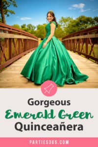 Planning a quinceañera and need ideas for fabulous decorations, themes or dresses? You'll adore this non-traditional emerald green quinceanera with bright colors, dress and lovely centerpieces! #quinceanera #15thbirthday #quinceañera #emeraldgreen #birthdayideas