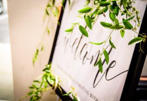 Planning a quinceañera and need ideas for fabulous decorations, themes or dresses? You'll adore this non-traditional emerald green quinceanera with bright colors, dress and lovely centerpieces! #quinceanera #15thbirthday #quinceañera #emeraldgreen #birthdayideas