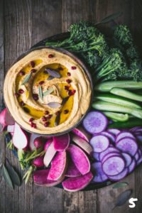 These Fall Dip Recipes are the perfect party foods and snacks for a crowd! Whether you want cold, warm or hot dips, you'll find the best autumn appetizer recipes for entertaining, right here! #appetizers #partyfood #fallrecipes #entertaining #dips