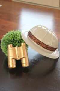 This Glamorous Gold Baby Shower Safari is full of fabulous tropical decorations! A jungle theme is neutral and works for a boy or a girl and we have great ideas for decor, centerpieces, favors and more! #babyshower #safari #jungle #partyideas