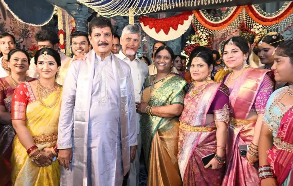 Dhulipalla Narendra Daughter