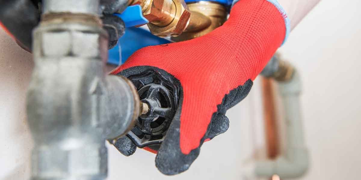 Essential-Plumbing-Maintenance-Tips-to-Prevent-Water-Damage