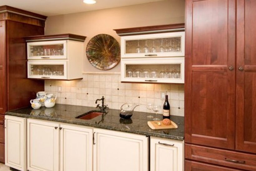 Ready-to-Assemble Kitchen Cabinets for Townhome Renovations in Mesa, Arizona