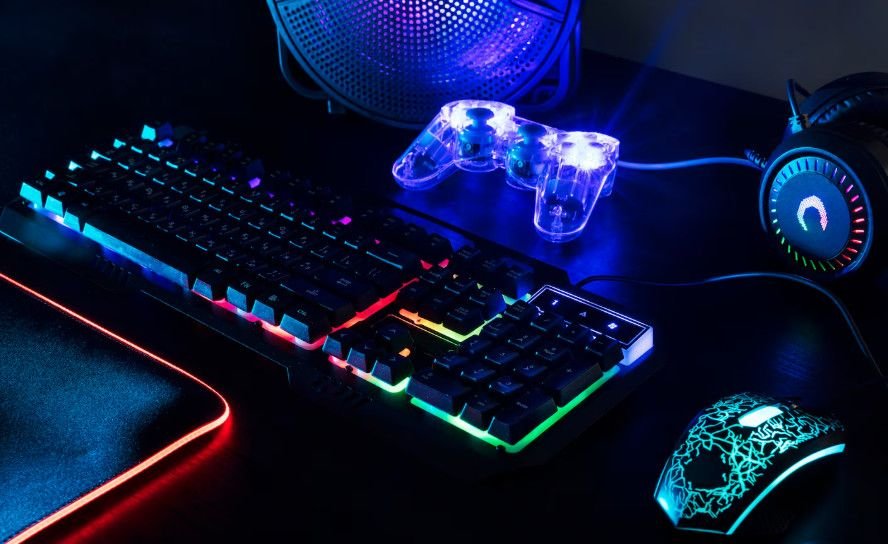 a-spectacle-of-light-the-rise-of-the-rgb-keyboard-1