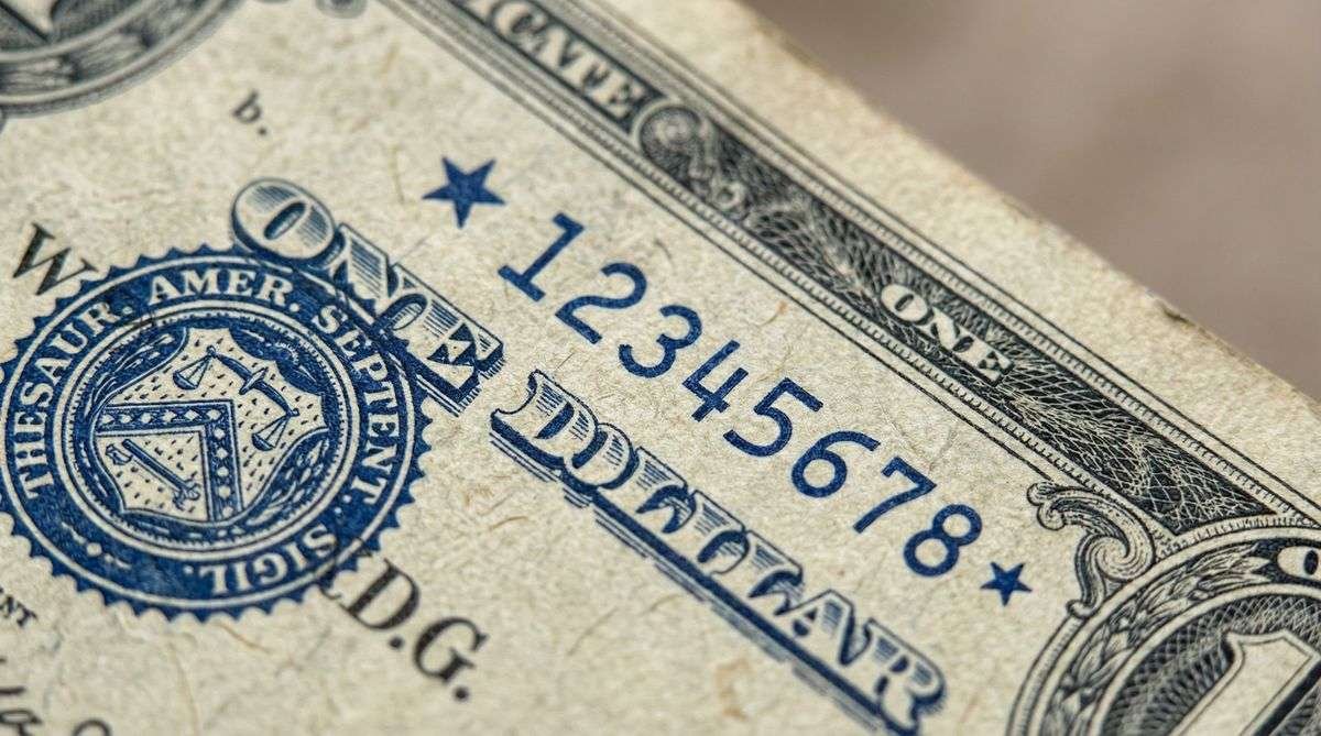 is your 1957 a a valuable star note