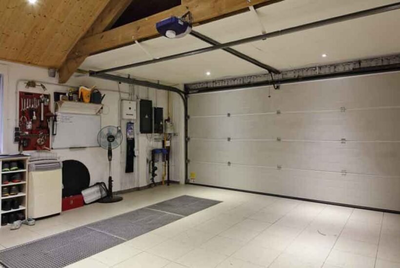 5-Storage-Mistakes-That-Turn-Your-Garage-Into-a-Disaster-Zone