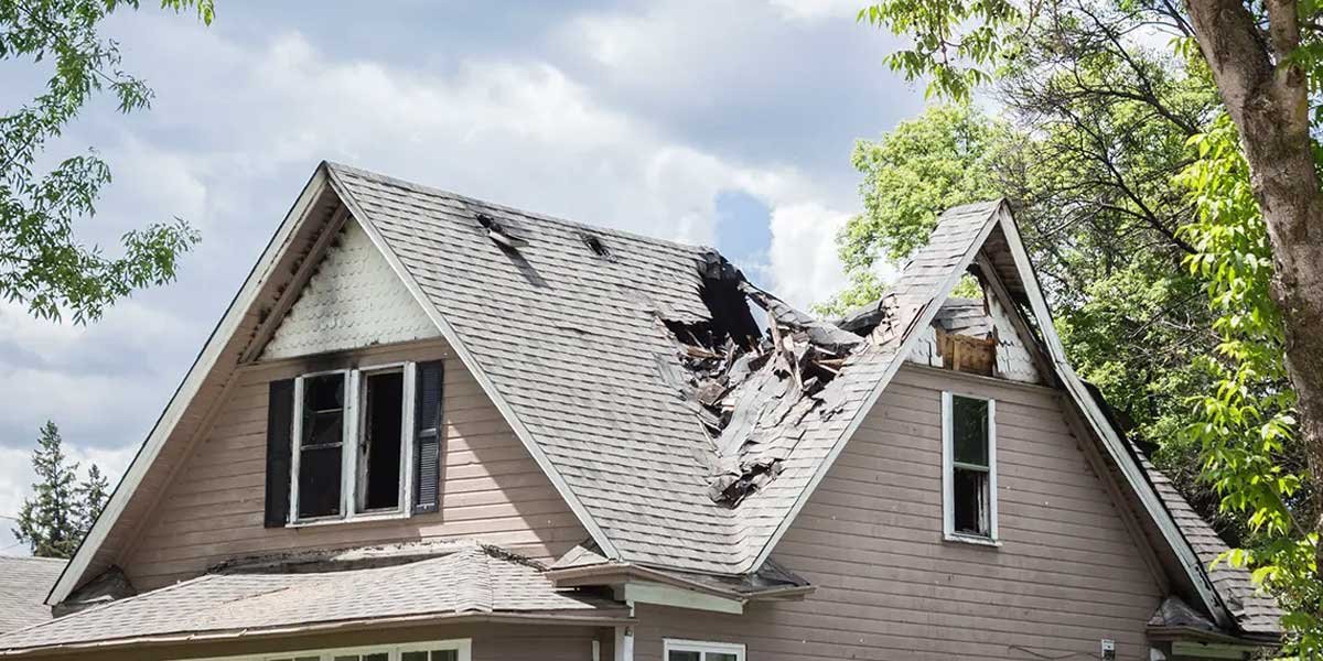 Does-Renters-Insurance-Cover-Roof-Damage