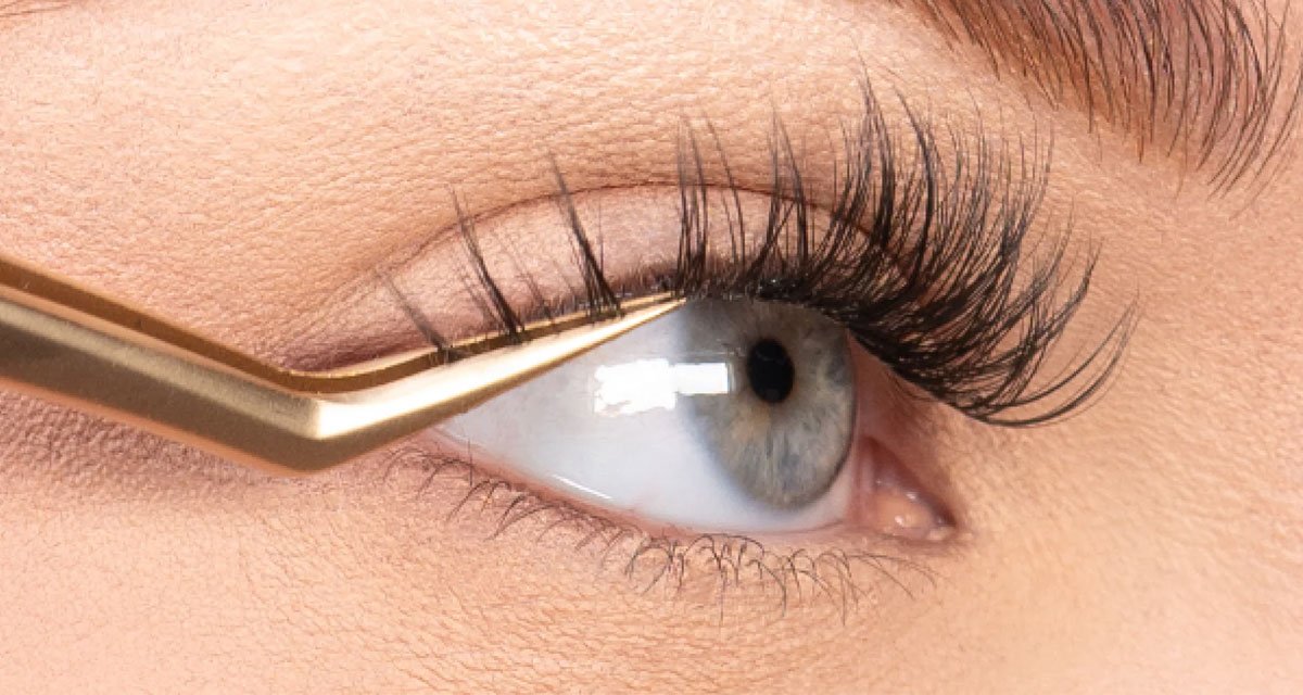 How to Apply Lash Clusters Without Damaging Your Natural Lashes