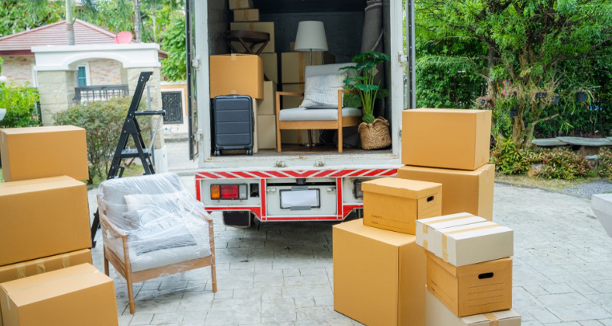 A Complete Local Shifting Checklist Before Hiring Professional Movers 