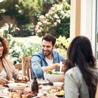 How to Host a Flawless Housewarming Party After an Interstate Move