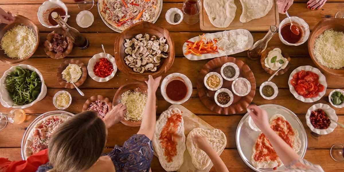 How to Plan a Stress-Free Housewarming Party in Your New Home