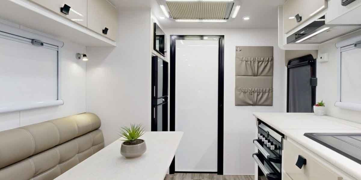 How to Choose the Right Caravan Layout for Full-Time Travel