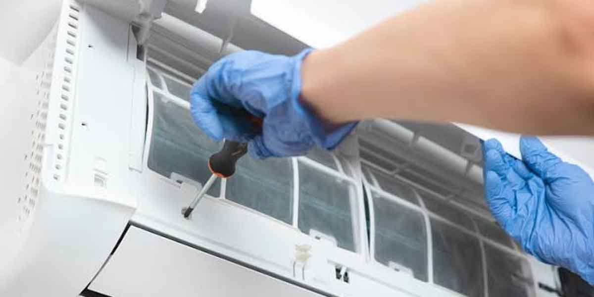 The-Role-of-Routine-Filter-Changes-in-Reducing-Air-Conditioning-Repair-Visits