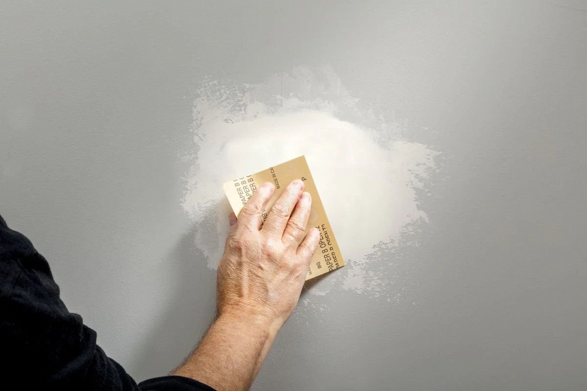 paint-preparation-materials-tape-sandpaper-fillers-1