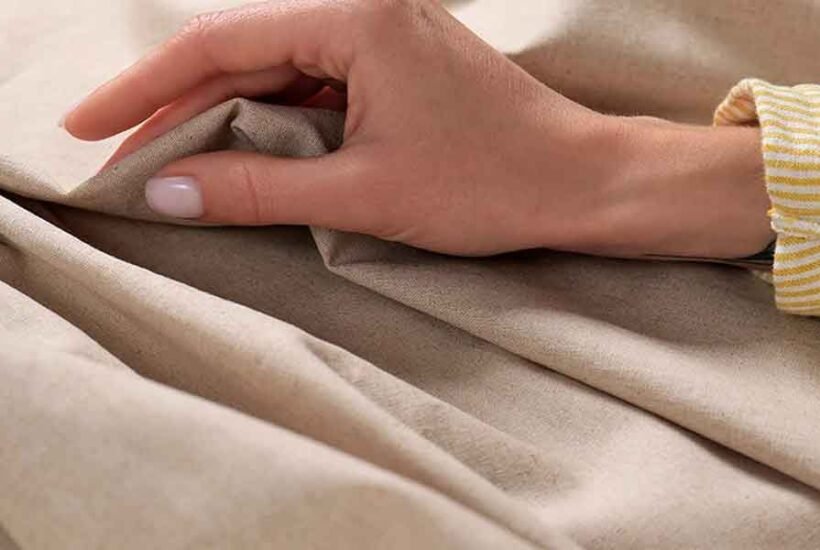 How to Choose the Best Fabrics for Sensitive Skin and Daily Comfort