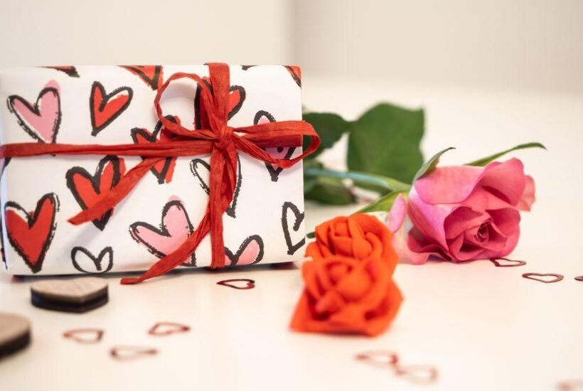 how-to-choose-a-gift-that-feels-personal-without-f-1
