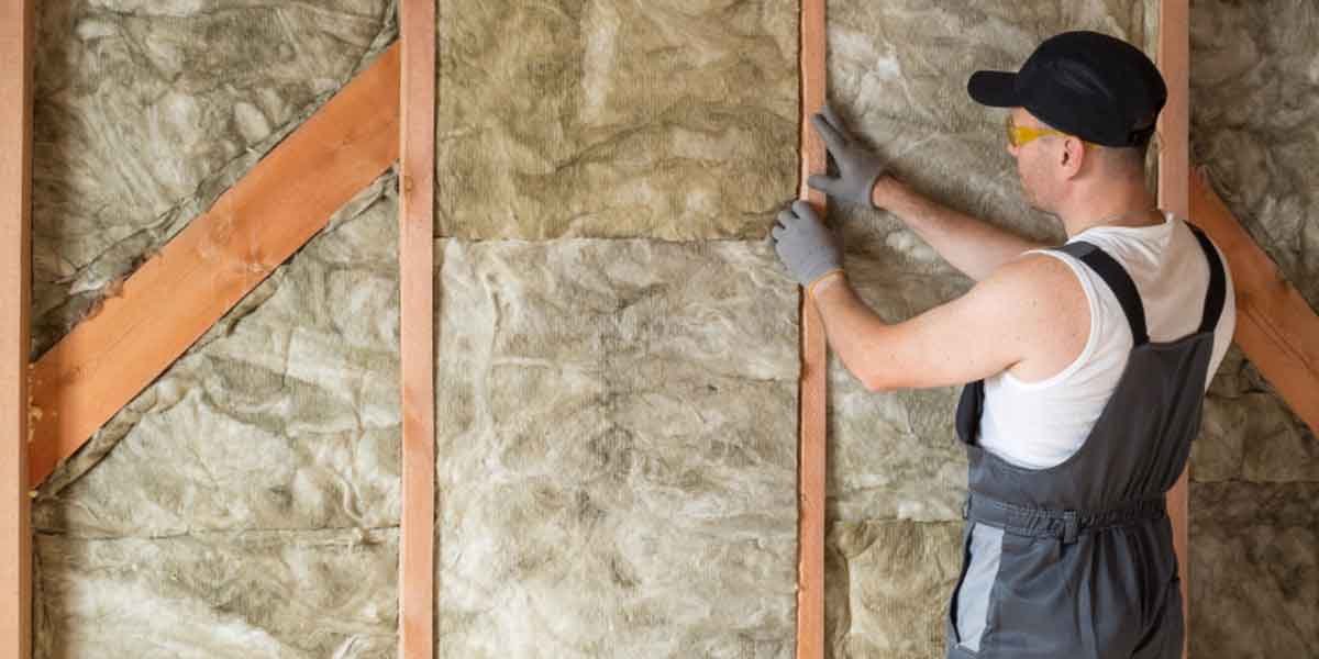 A-Homeowners-Guide-to-Diagnosing-and-Resolving-Moisture-Issues-in-Fiberglass-Insulation