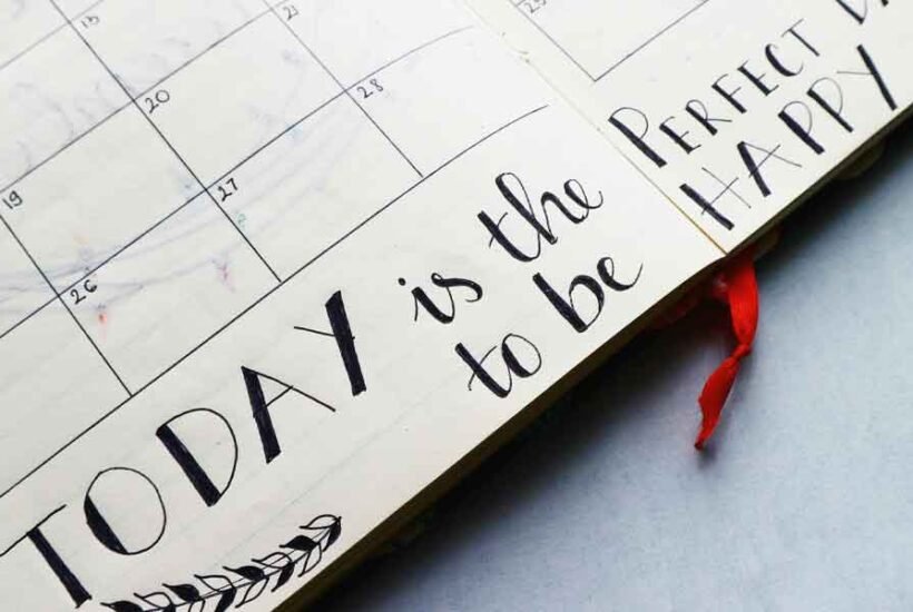 How to Create a Year-Round Gifting Calendar to Stay Connected with Everyone Who Matters